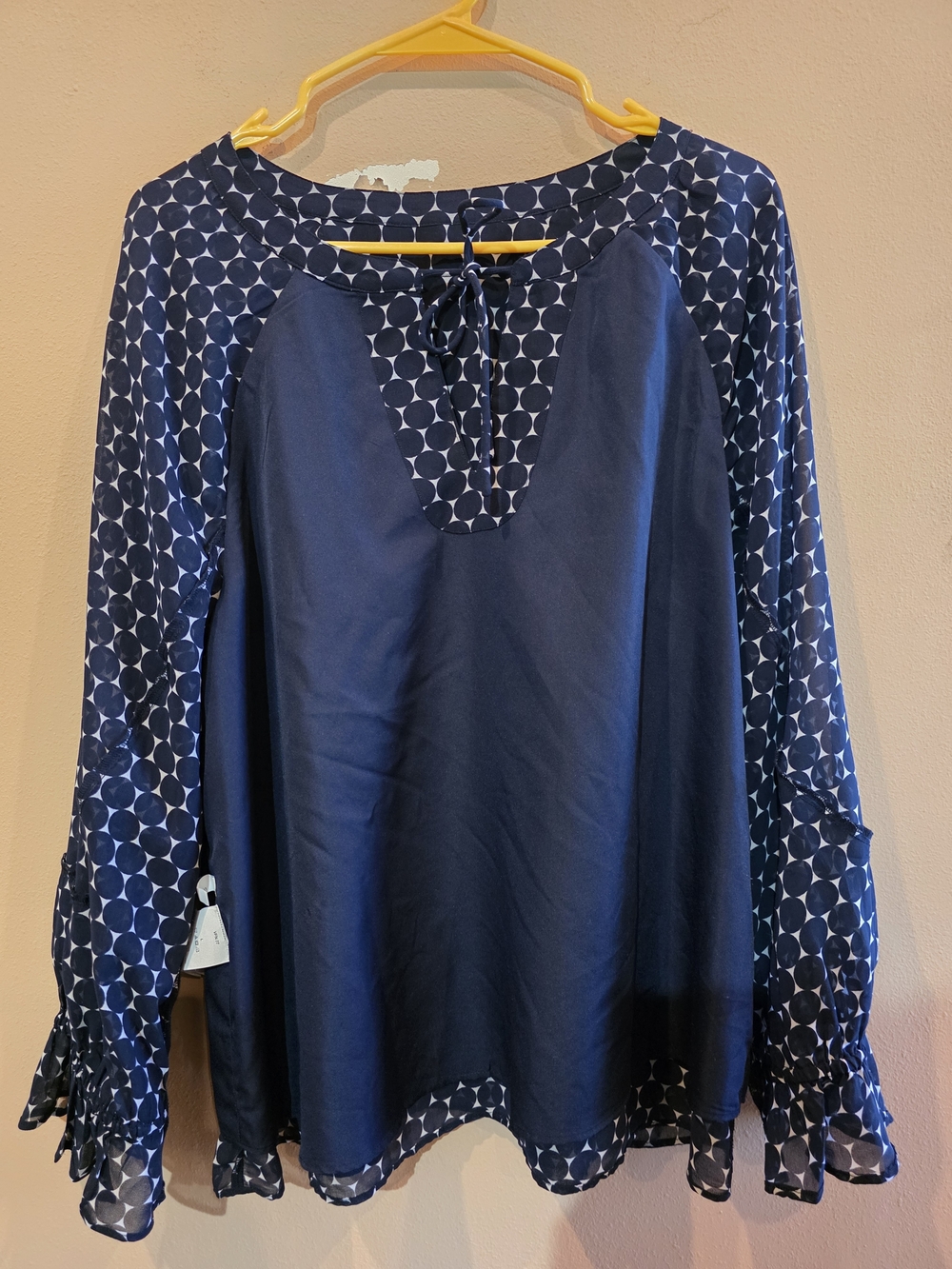 Nautica Women Navy Geometric Ruffle Sleeve Blouse Size L - Picture 14 of 16